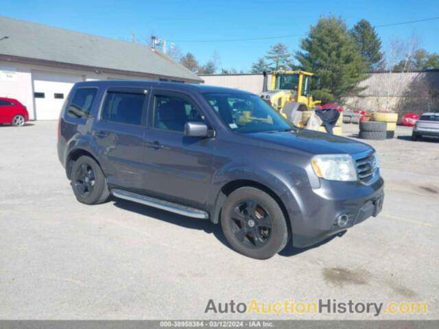 HONDA PILOT EX, 5FNYF4H45EB014582