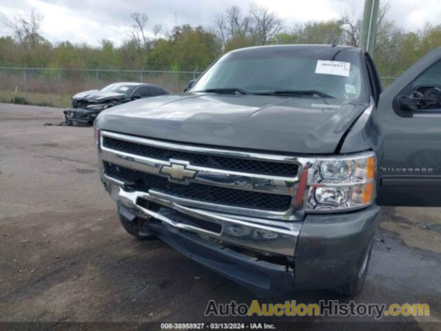 CHEVROLET SILVERADO 1500 LS, 1GCRCREA2BZ309116