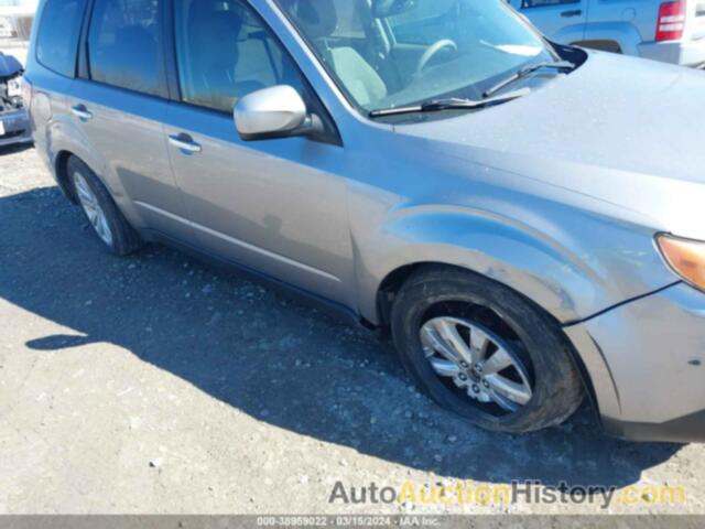 SUBARU FORESTER 2.5X PREMIUM, JF2SHBDC0BH751672