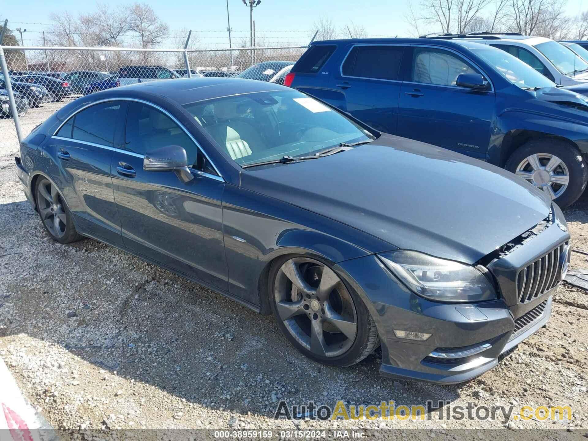 MERCEDES-BENZ CLS 550, WDDLJ7DB8CA008298