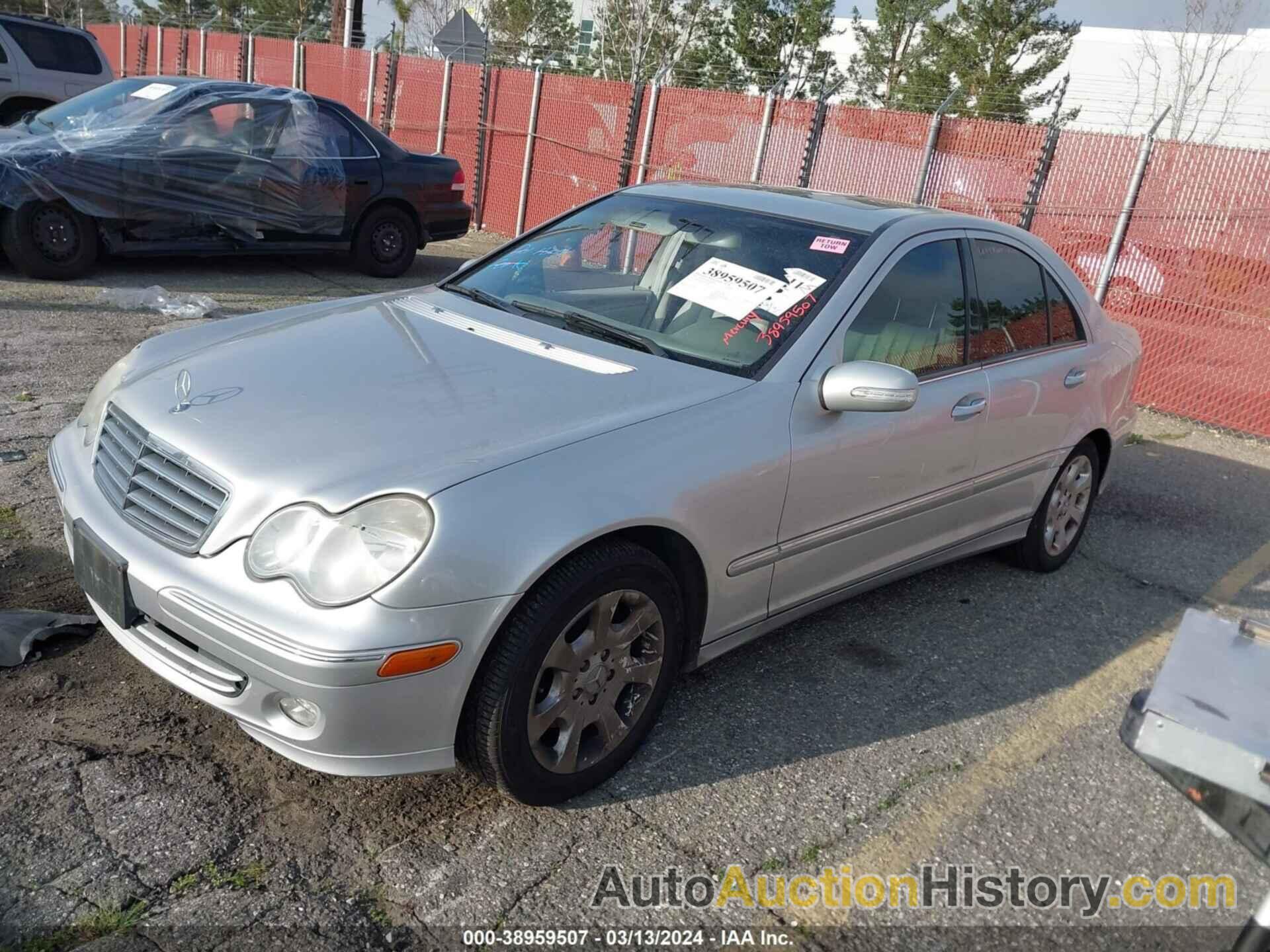 MERCEDES-BENZ C 320 LUXURY/SPORT, WDBRF64J55F562944