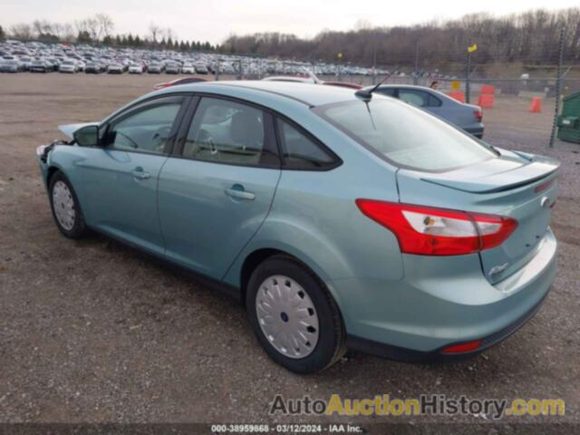 FORD FOCUS SE, 1FAHP3F23CL299095