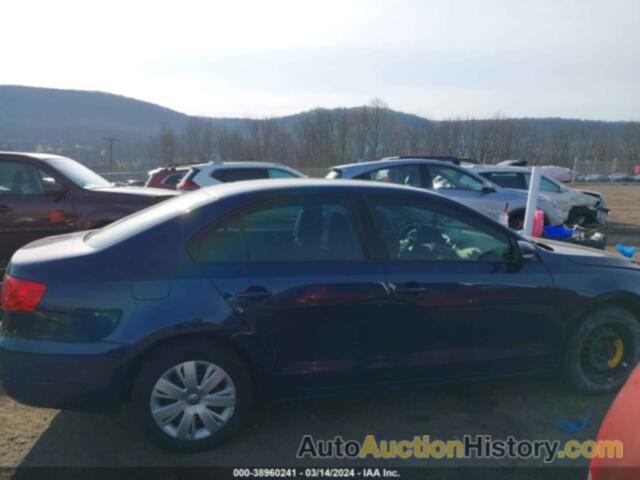 VOLKSWAGEN JETTA 2.5L SE, 3VWDX7AJ6BM109282