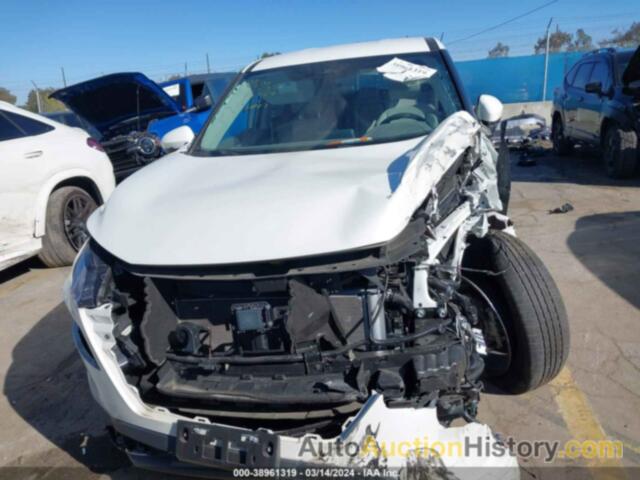 NISSAN ROGUE SV FWD, 5N1BT3BA0NC674352