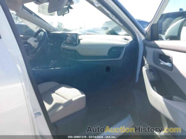 NISSAN ROGUE SV FWD, 5N1BT3BA0NC674352