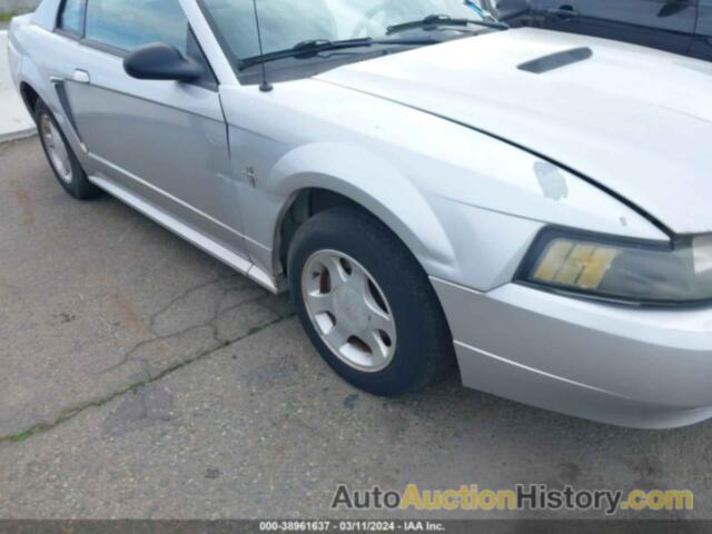 FORD MUSTANG, 1FAFP404X1F211758