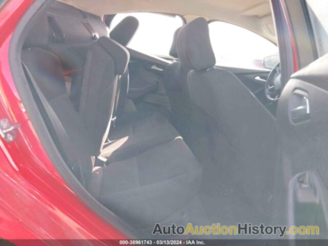 FORD FOCUS SE, 1FADP3F22FL289337