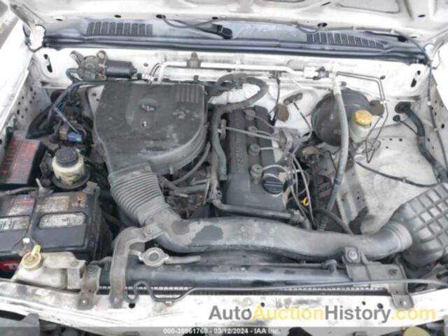 NISSAN FRONTIER XE, 1N6DD26S9YC430708