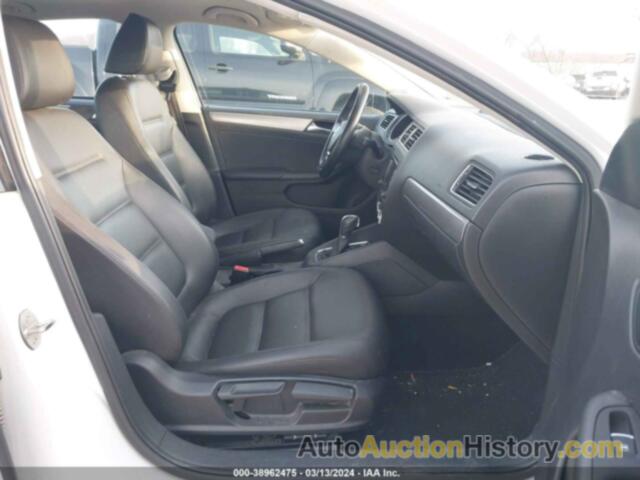 VOLKSWAGEN JETTA SE, 3VWD07AJ5FM281782