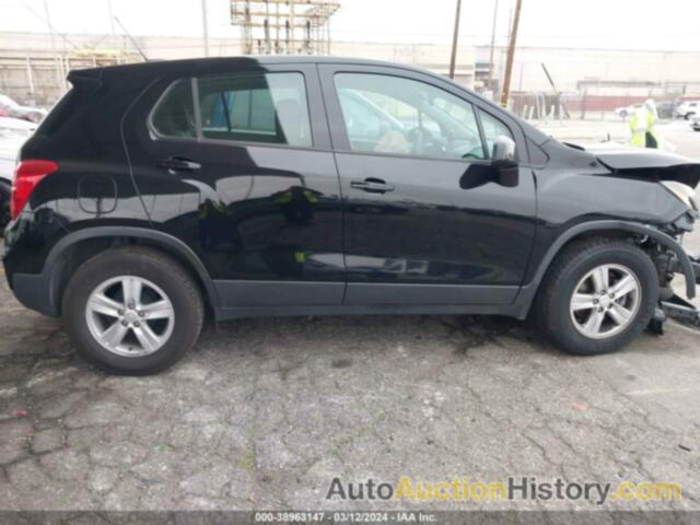 CHEVROLET TRAX FWD LS, 3GNCJKSB1LL334430