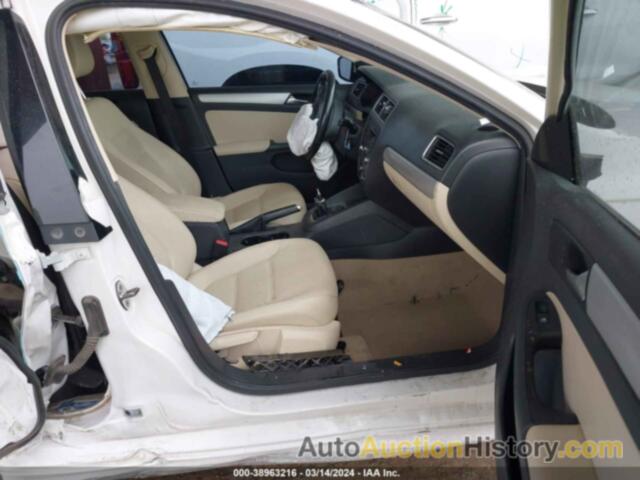 VOLKSWAGEN JETTA TDI, 3VWLL7AJ4CM427541