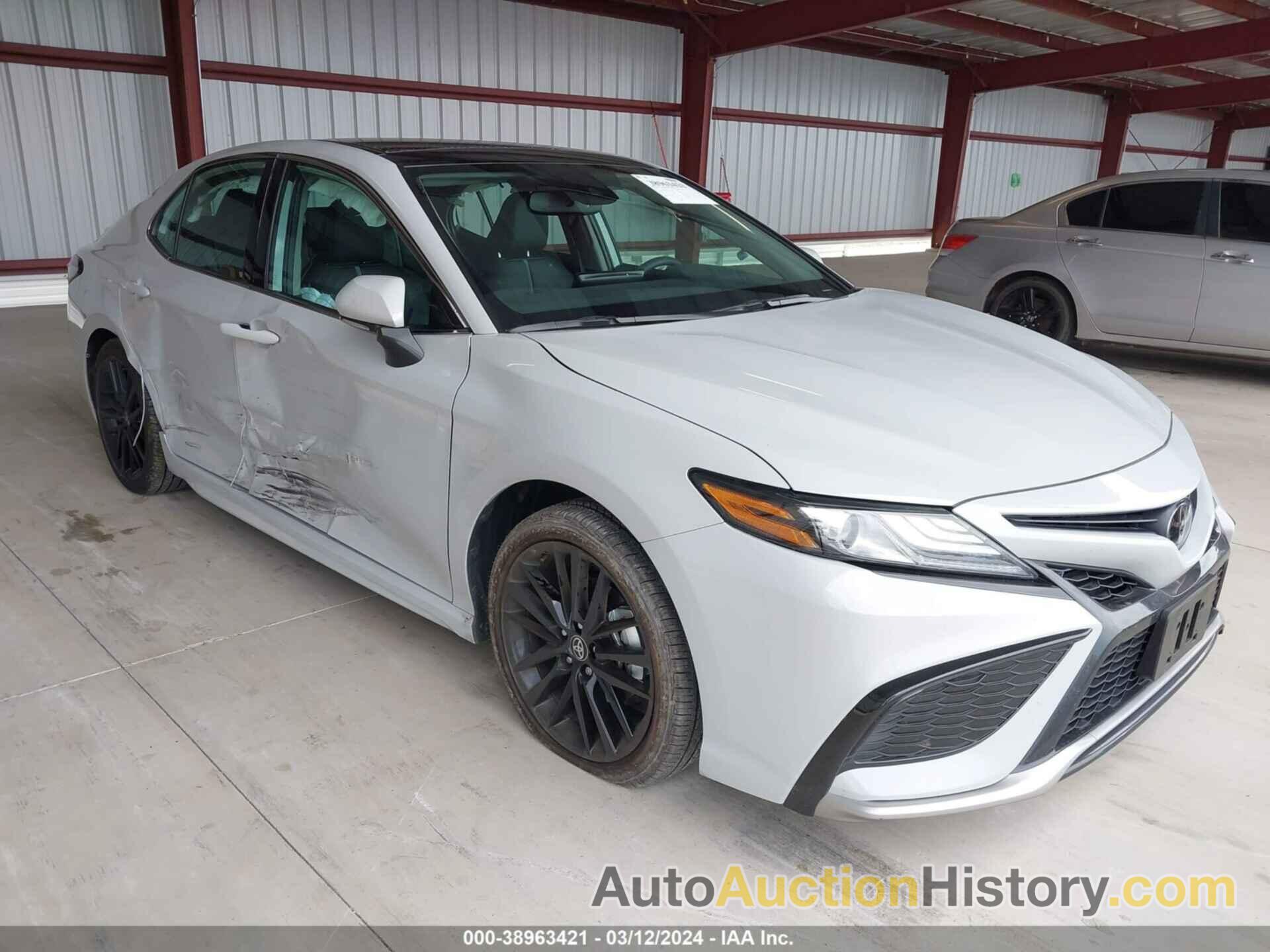 TOYOTA CAMRY XSE, 4T1K61AK8RU202535