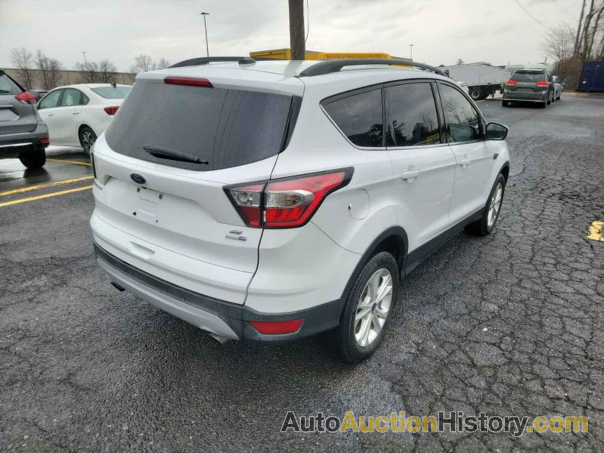 FORD ESCAPE SE, 1FMCU9GD2HUE76801