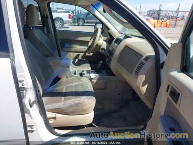 FORD ESCAPE XLT, 1FMCU0D72BKA43881