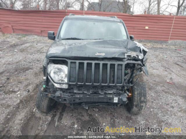 JEEP LIBERTY SPORT, 1C4PJMAK1CW138540