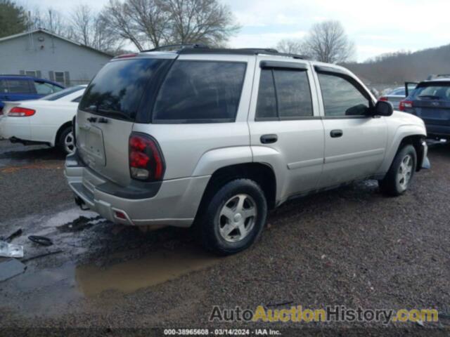 CHEVROLET TRAILBLAZER LS, 1GNDT13S362106975