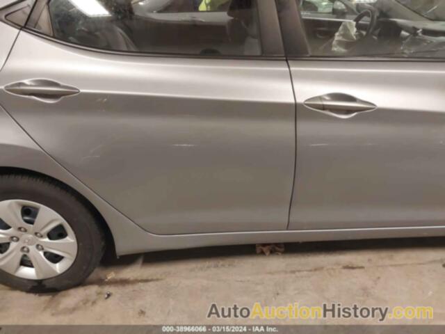 HYUNDAI ELANTRA SE, 5NPDH4AE5GH771837