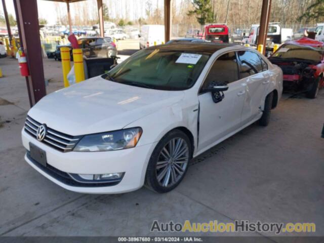 VOLKSWAGEN PASSAT SE, 1VWBT7A33FC036657