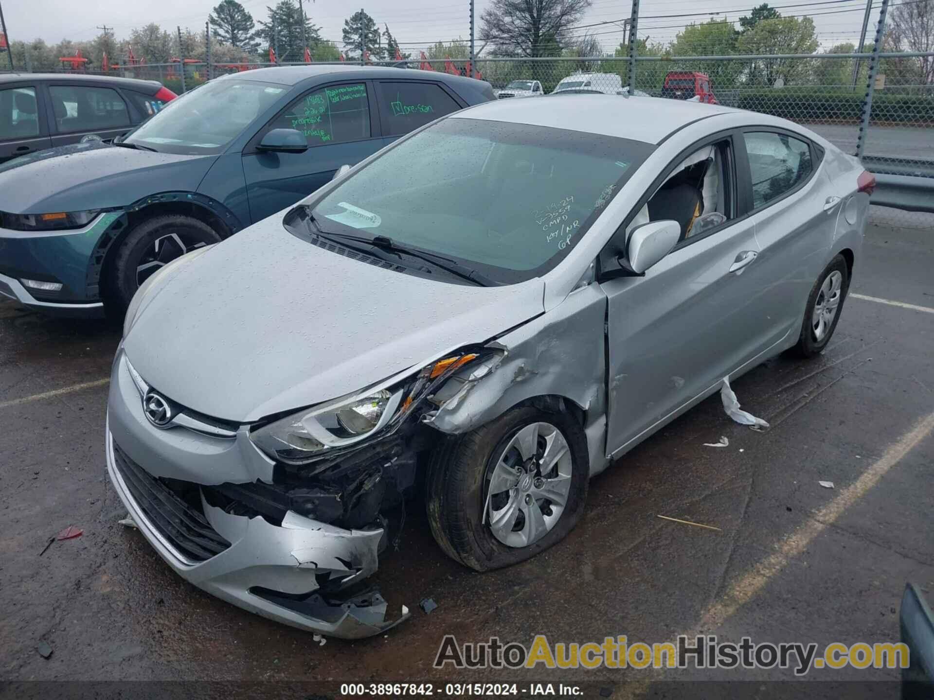 HYUNDAI ELANTRA SE, 5NPDH4AE9GH737559