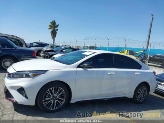 KIA FORTE GT-LINE, 3KPF54AD7PE580921