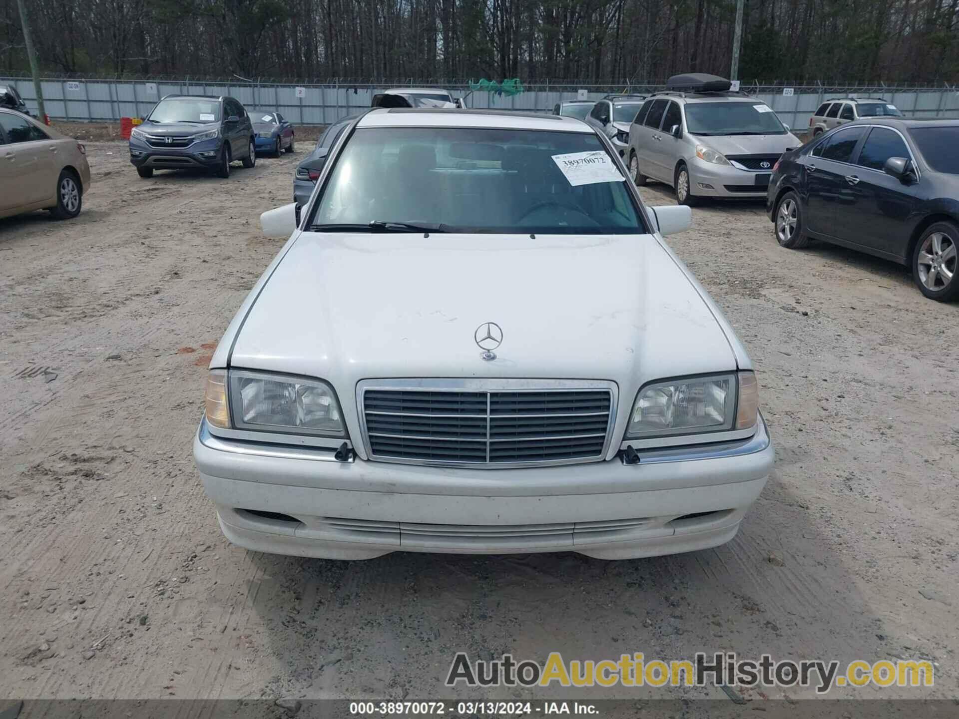 MERCEDES-BENZ C 230 KOMPRESSOR, WDBHA24GXYA855621