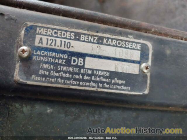 MERCEDES 250 C, A1211101010983