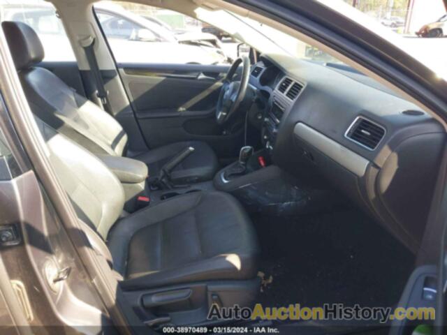 VOLKSWAGEN JETTA SE, 3VWDX7AJ9DM423768