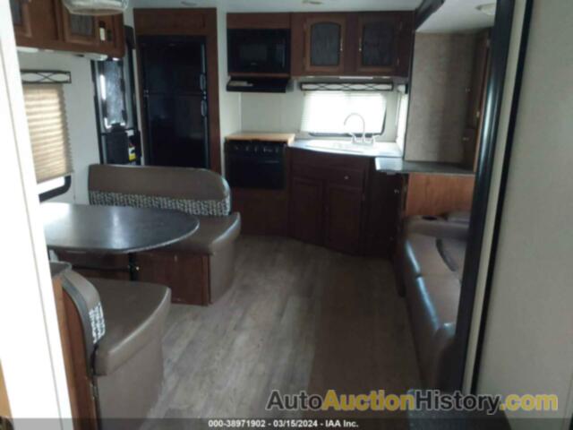 COACHMEN FREEDOM EXPRESS 276R, 5ZT2FETB9HS028041