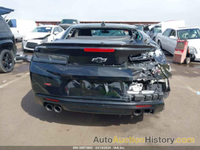 CHEVROLET CAMARO 1LT, 1G1FB1RS0J0158914