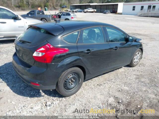 FORD FOCUS SE, 1FAHP3K22CL353928