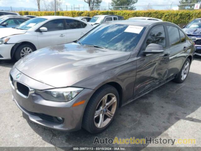 BMW 320I, WBA3B1C53EK134787