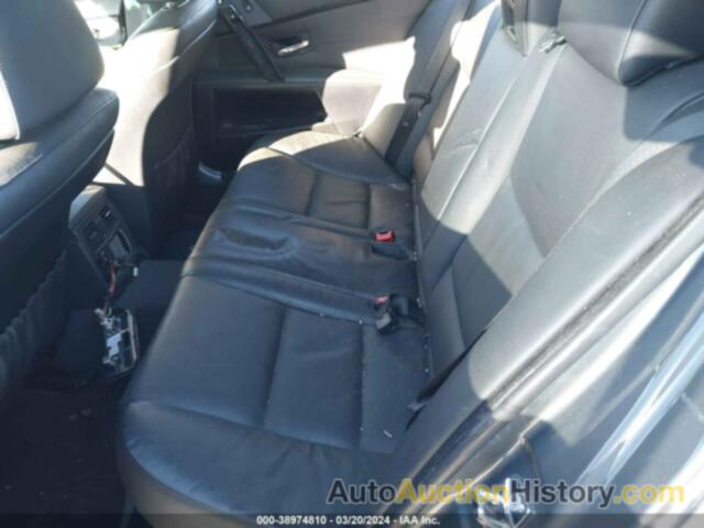 BMW 530 XI, WBANF73517CY17570