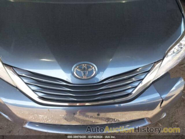 TOYOTA SIENNA LE 8 PASSENGER, 5TDKZ3DC1HS822223