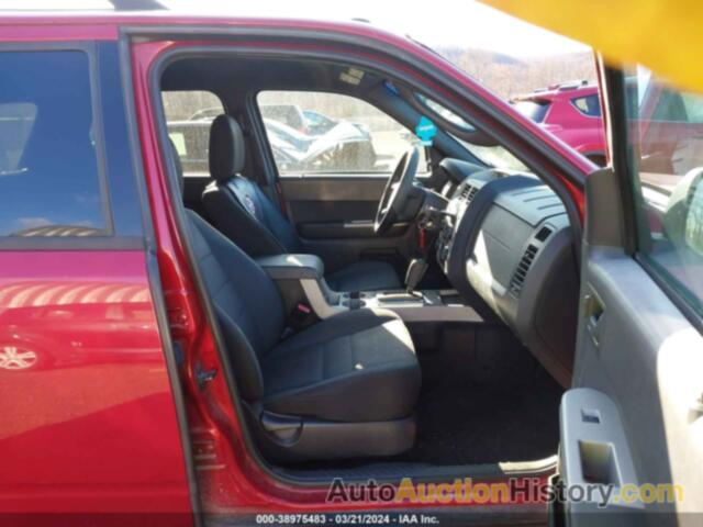 FORD ESCAPE XLT, 1FMCU9D74BKB92605