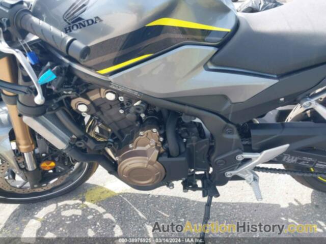 HONDA CBR500 RA, MLHPC6259P5401171