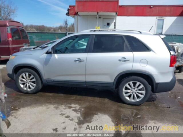 KIA SORENTO EX V6, 5XYKUDA21BG055767