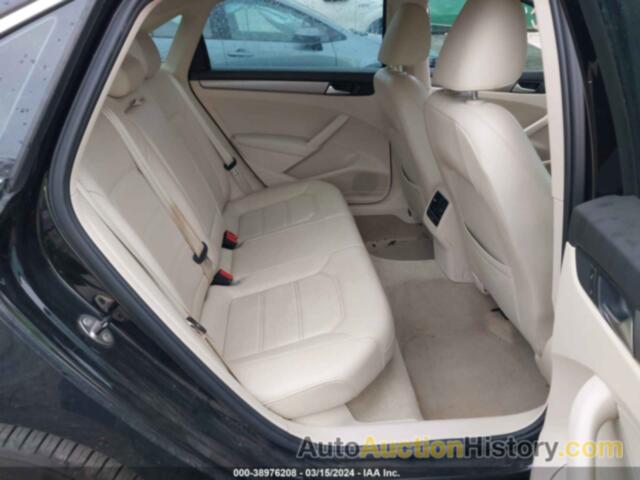 VOLKSWAGEN PASSAT SE, 1VWBN7A33EC107073