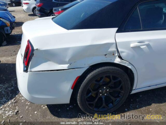 CHRYSLER 300 TOURING, 2C3CCAAG1JH151601