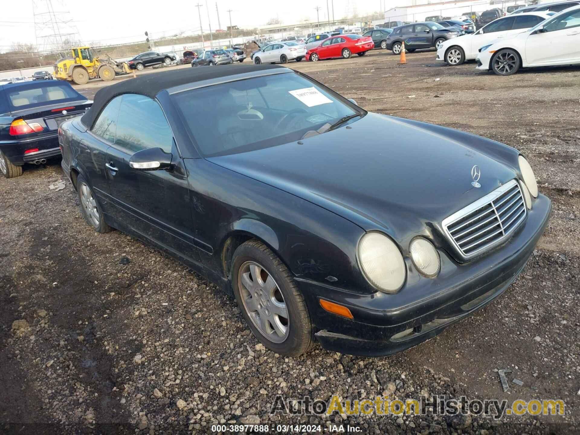 MERCEDES-BENZ CLK 320, WDBLK65G61T086851