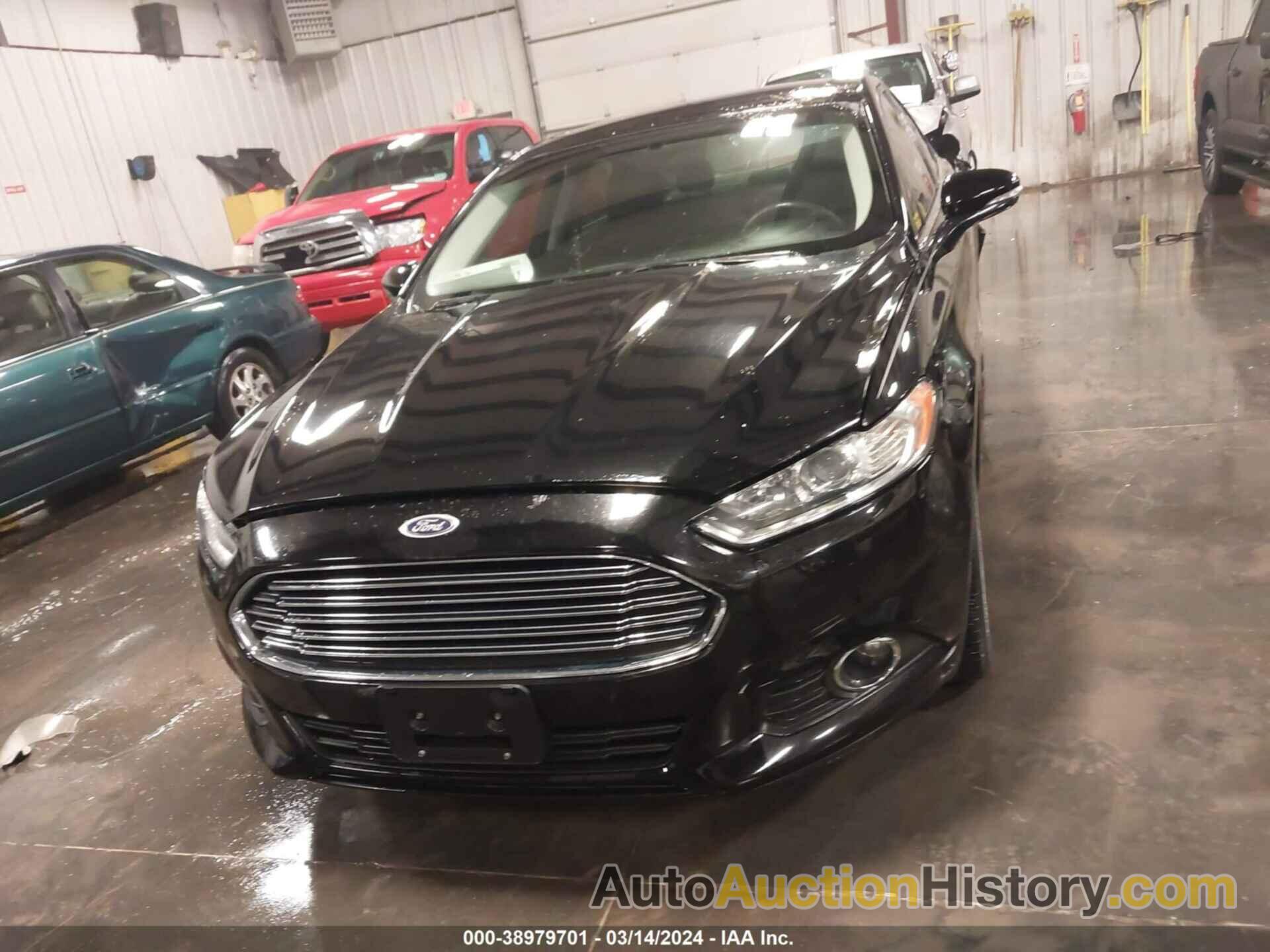 FORD FUSION SE, 3FA6P0H9XGR276520