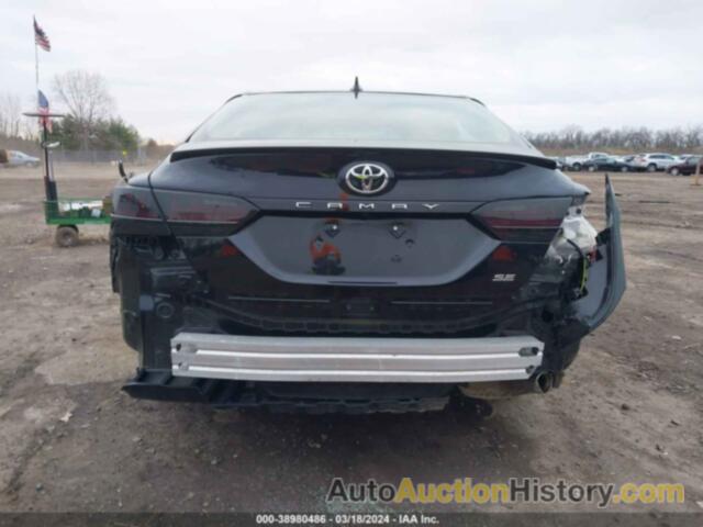 TOYOTA CAMRY SE, 4T1B11HK4KU736299