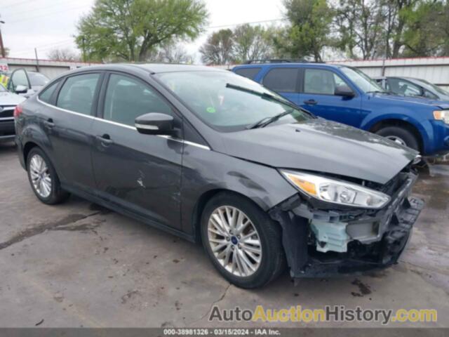 FORD FOCUS TITANIUM, 1FADP3J21HL347545