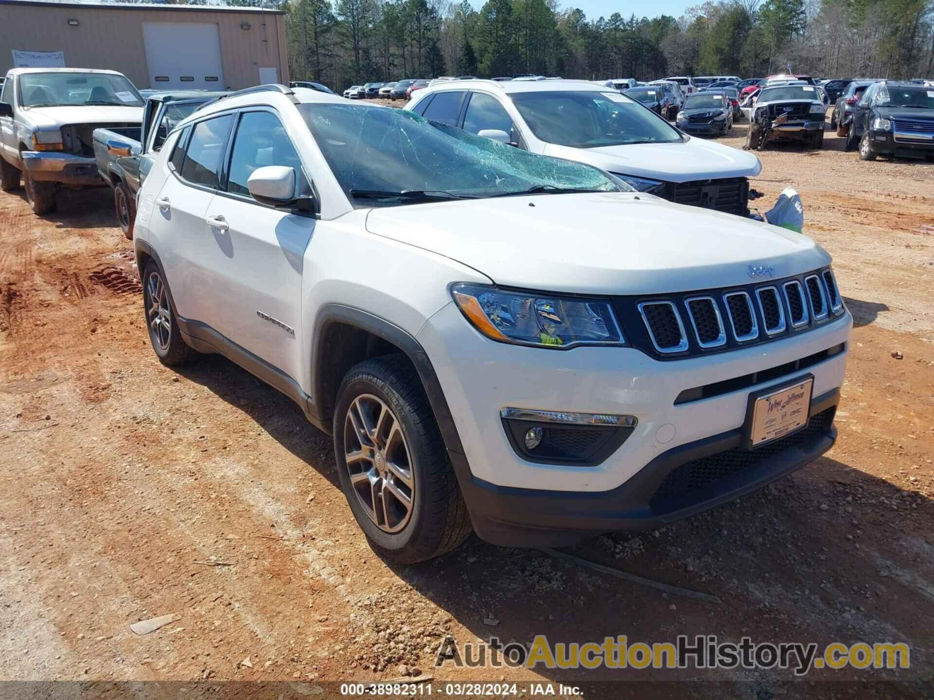 JEEP COMPASS LATITUDE 4X4, 3C4NJDBB6JT161885