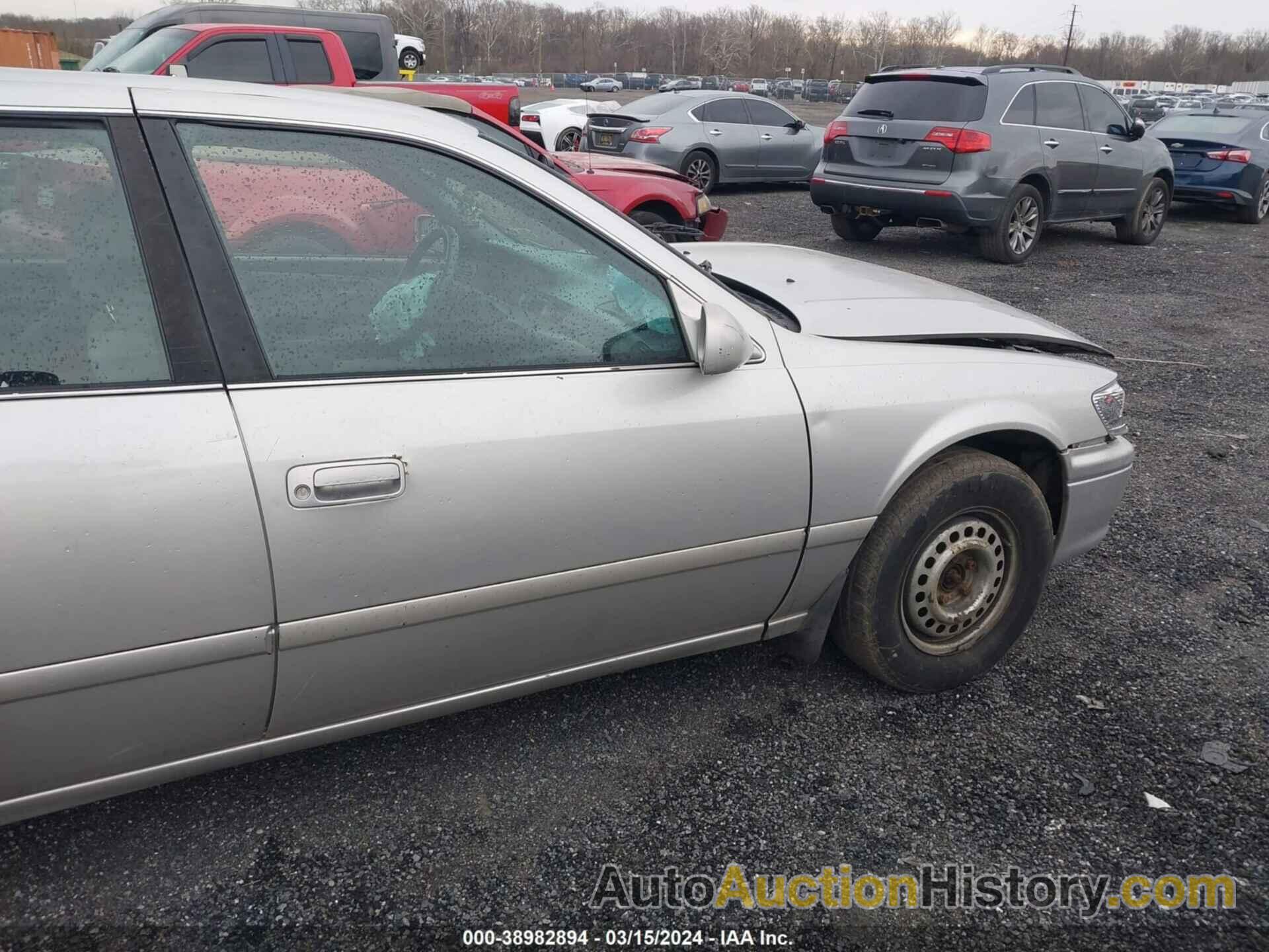 TOYOTA CAMRY CE, 4T1BG22K8YU008295