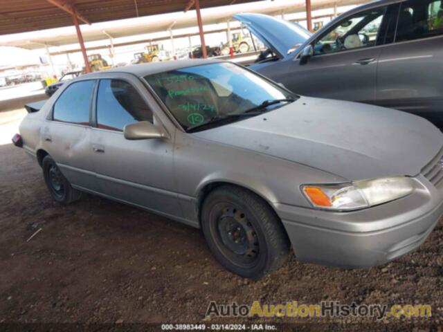 TOYOTA CAMRY LE, JT2BG22K2V0013282