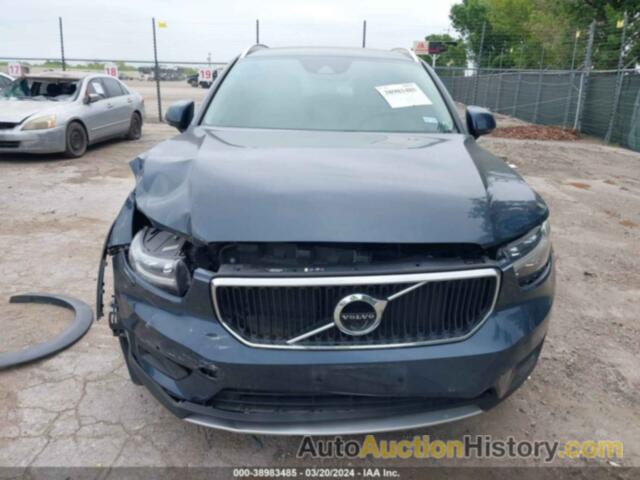 VOLVO XC40 T5 MOMENTUM, YV4162UK7N2786642