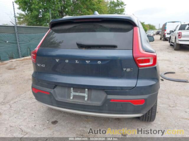 VOLVO XC40 T5 MOMENTUM, YV4162UK7N2786642