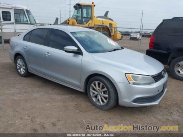 VOLKSWAGEN JETTA 2.5L SE, 3VWDX7AJ7BM332429