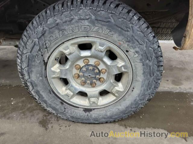 FORD F-250 XLT, 1FT7W2BT7CEB24726