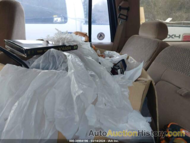 FORD EXPEDITION EDDIE BAUER/XLT, 1FMRU176XXLB02695